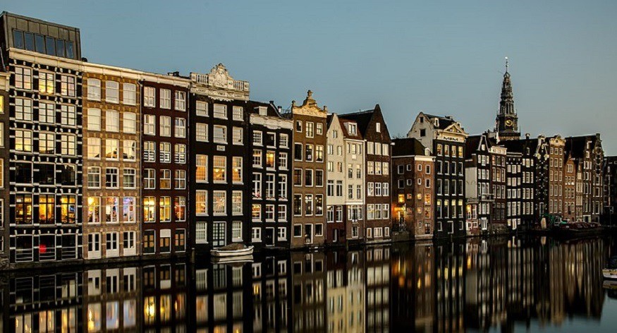 Vinn biljetter till MyHeritage LIVE, inklusive gratis boende på ikoniska Hilton Amsterdam